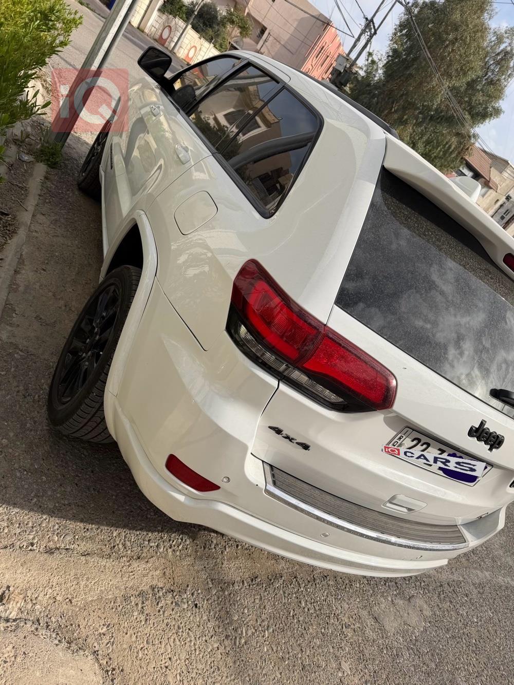 جيب جراند شيروكي